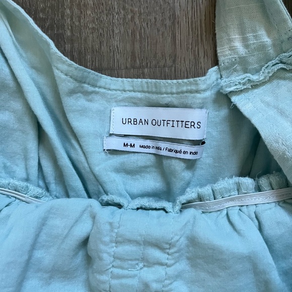 Urban Outfitters Aqua Top - Picture 4 of 4